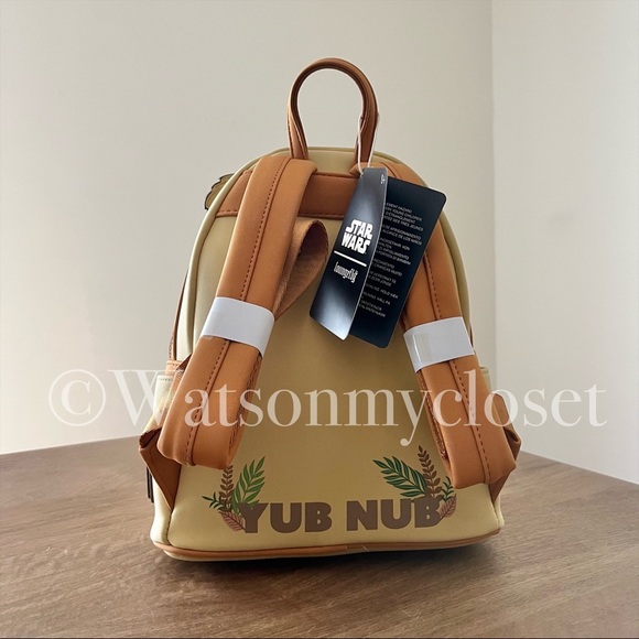 Loungefly x Star Wars Ewok Backpack & Wallet - Picture 10 of 10